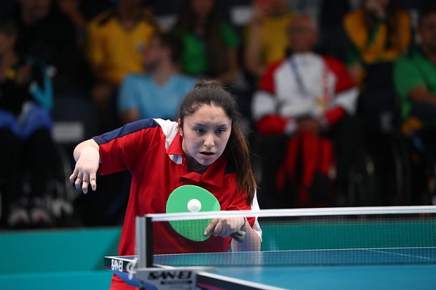 Aseguró medalla para Chile: Florencia Pérez avanza a semifinales del tenis de mesa en los Juegos Paralímpicos