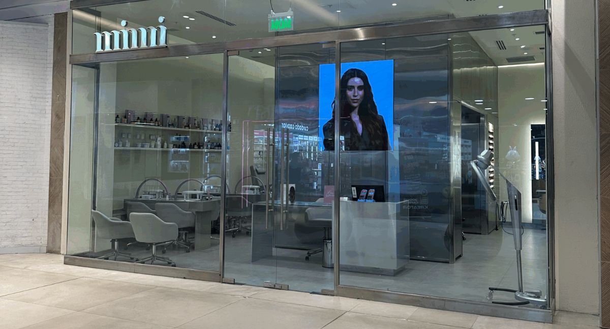 El imperio de Pichara se expande con peluquerías Mimi: el primer salón abrió en el Costanera Center y alistan apertura en el MUT