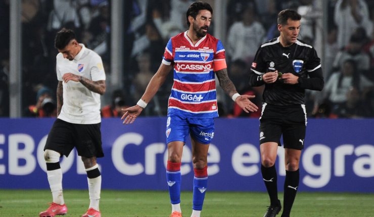 Fortaleza prohibirá ingreso al estadio a hinchas de Colo Colo que hayan comprado entradas para el partido por Libertadores