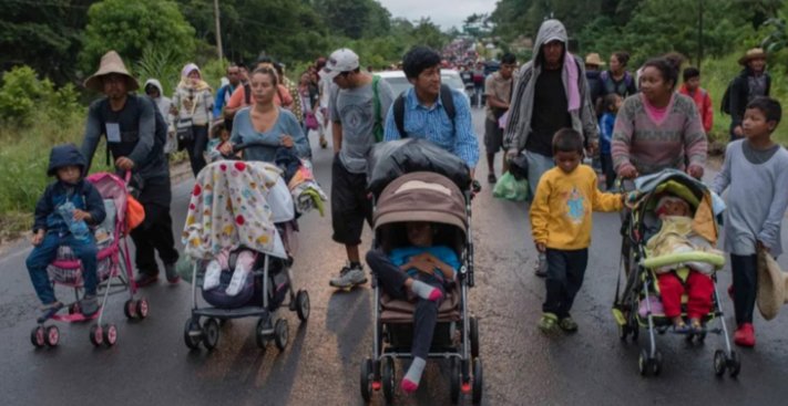 Ciudadanía por nacimiento en EEUU fue aprobada para «los hijos de esclavos», según Trump