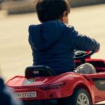 Sernac oficiará a juguetería Hobby Market: auto de juguete se incendió mientras niño lo usaba
