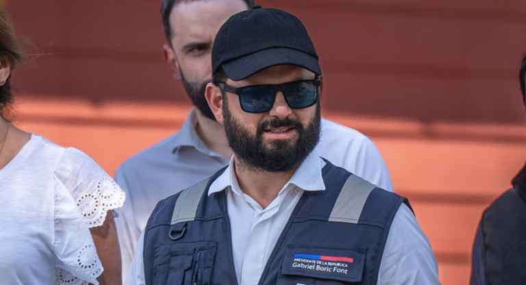 Boric pide reforzar medidas de precaución ante alerta de temperaturas extremas en tres regiones