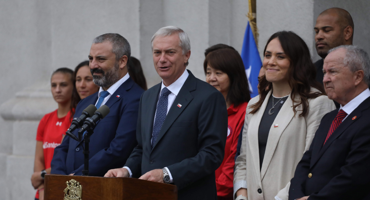 Kast oficializa candidatura de Chile para recibir los Juegos Olímpicos de la Juventud: “El deporte, la esperanza y los valores deportivos no se sacrifican en este Gobierno”