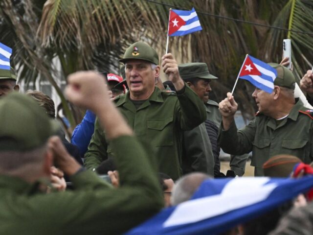 Miguel Díaz-Canel promete «resistencia inexpugnable» en Cuba