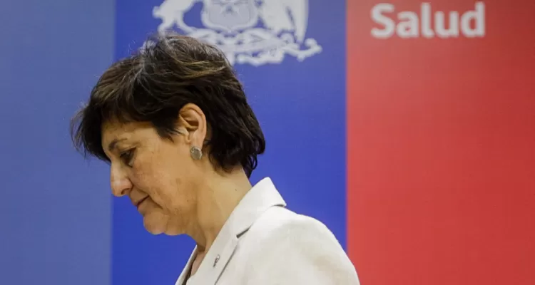 Denuncia por tráfico de influencias y posible AC: así escala caso de la madre de exministra Aguilera