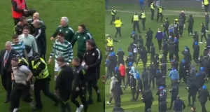 Derbi de Escocia termina en caos: hinchas del Rangers invaden cancha y encaran a jugadores de Celtic