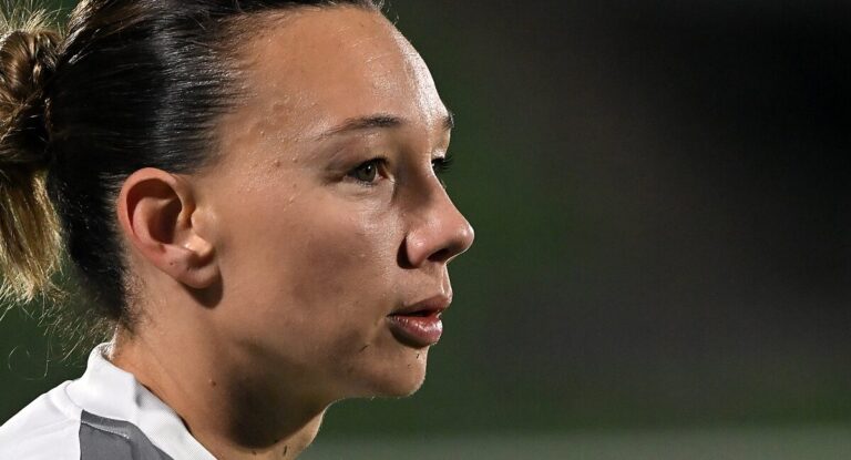 “Así no vamos a llegar a ninguna parte”: el duro descargo de Tiane Endler ante sus compañeras tras la caída de la Roja ante Argentina