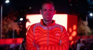 Galen Rupp, invitado de lujo del Maratón de Santiago 2026: “Lo que importa es cómo vives tu día a día y con qué inteligencia entrenas”