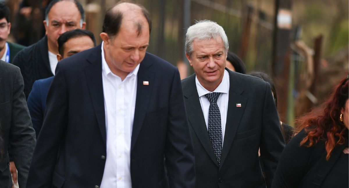 El creciente malestar en RN con Poduje que produjo un reclamo de su directiva a Kast y el blindaje de republicanos al ministro