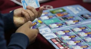 Tras 56 años y 15 mundiales, FIFA termina histórico contrato con Panini: Mundial 2030 será el último álbum de la icónica empresa italiana