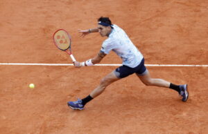 Alejandro Tabilo vence a Ignacio Buse y avanza a semifinales del Challenger de Aix-en-Provence
