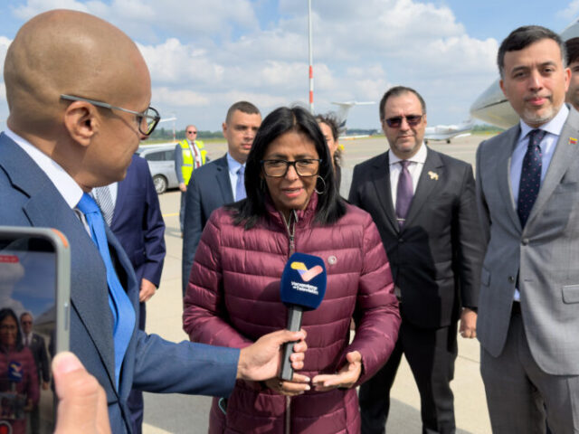 “Ha quedado muy claro que el único que tiene titularidad sobre ese territorio es Venezuela”: Delcy Rodríguez viaja a La Haya en medio de audiencias por controversia territorial con Guyana