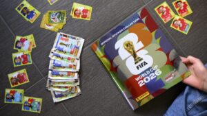 Tras reclamos de consumidores: Sernac oficia a Panini por incumplimientos en la preventa de álbumes del Mundial 2026