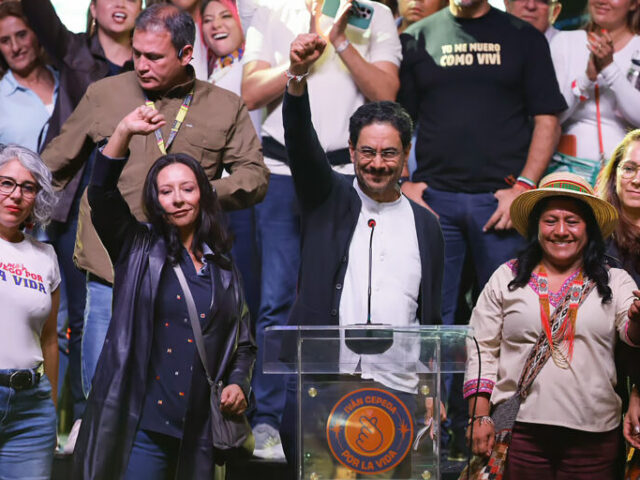 Elecciones en colombia: Iván Cepeda, candidato de izquierda, afirma que no permitirá que “retrocedan las conquistas sociales”