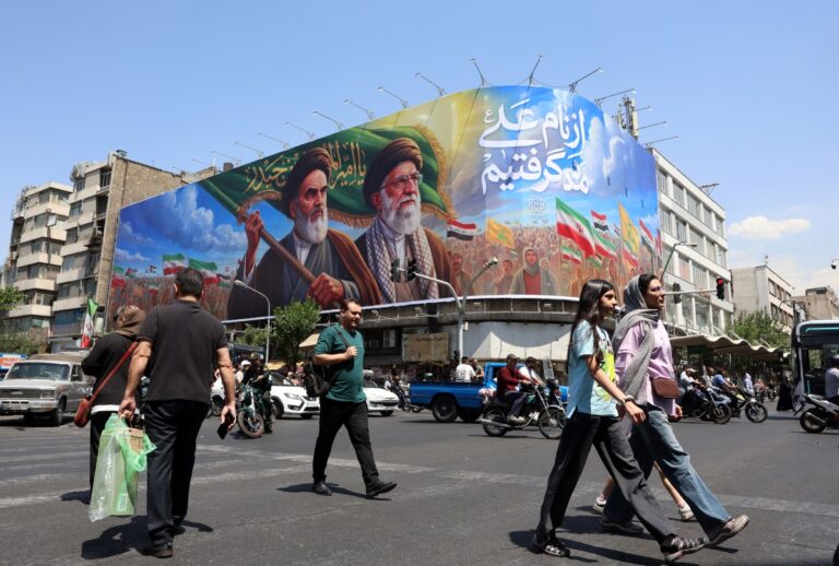 Registran explosiones en Irán después de que Estados Unidos anunciara nuevos ataques