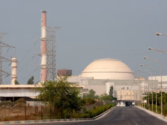 Trump detiene un plan de asalto terrestre a Irán para capturar uranio tras reunión secreta del máximo general de EE.UU.