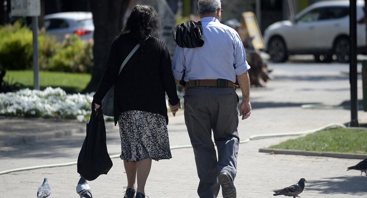 Fondo Autónomo de Protección Previsional traspasó los fondos colectivos para aumentar las pensiones desde Tesorería a BCI y Santander, los nuevos gestores de inversión