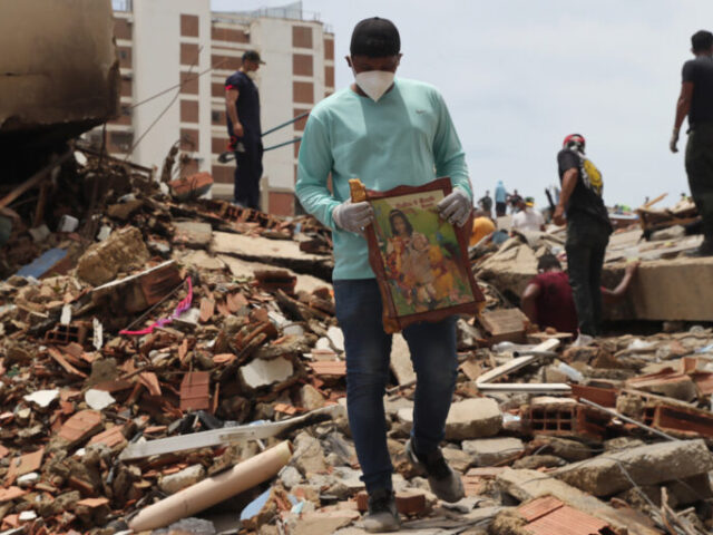 Suben a 1.943 los muertos tras los terremotos en Venezuela: Cifra de heridos supera los 10.000