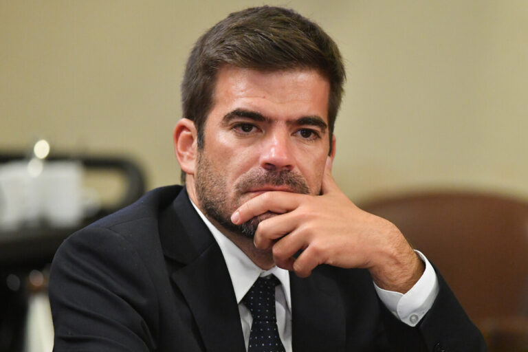 Megarreforma: José Montalva (PPD) acusa que la bancada de diputados no fue consultada por el acuerdo entre senadores y Gobierno