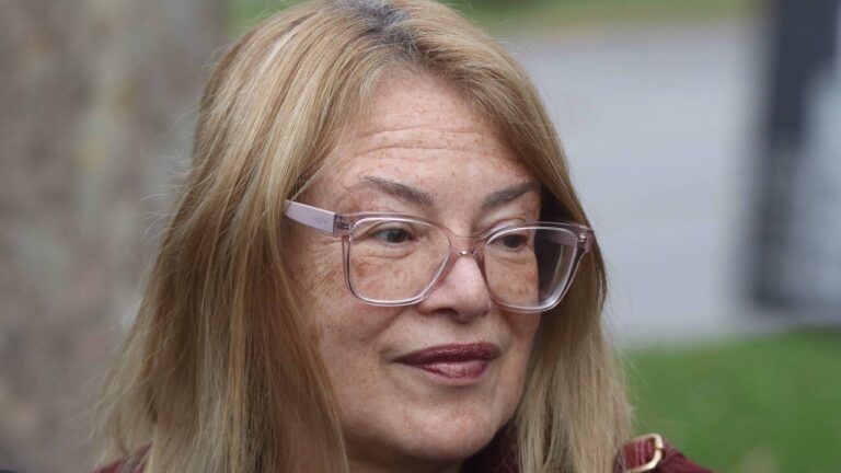 Exministra Ángela Vivanco declara por Trama Bielorrusa: “Tranquila y preparada para responder lo que se me pregunte”
