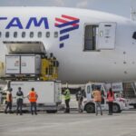 Utilidad de LATAM Airlines cae 48% en el segundo trimestre pese a un crecimiento del 28% en sus ingresos por alza de combustibles
