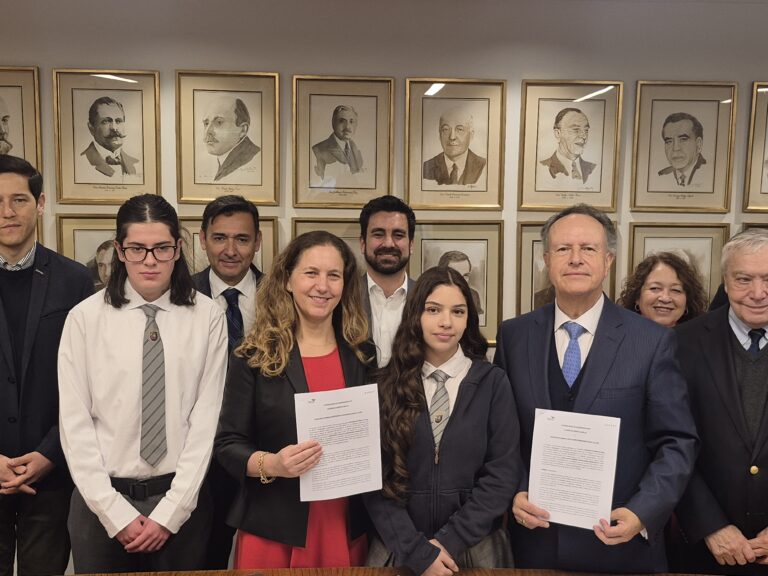 ABIF y SOFOFA firman alianza para impulsar la formación técnico-profesional y la educación financiera